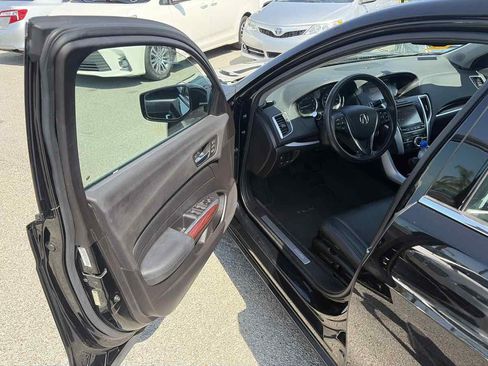 Used 2015 Acura TLX FWD image 6