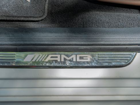 Used 2018 Mercedes-Benz E 63 AMG S image 39