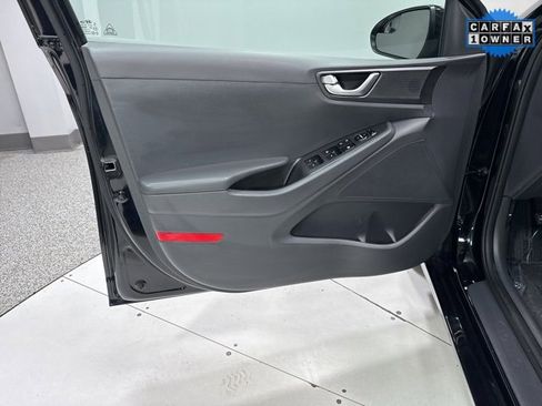 Used 2018 Hyundai Ioniq Blue image 6