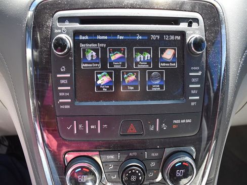 Used 2015 Buick Enclave Premium w/ Experience Buick Package image 17