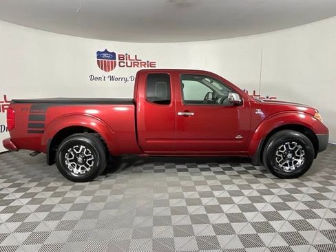 Used 2020 Nissan Frontier S image 2