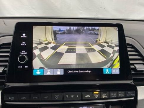 Used 2025 Honda Odyssey Sport-L image 28