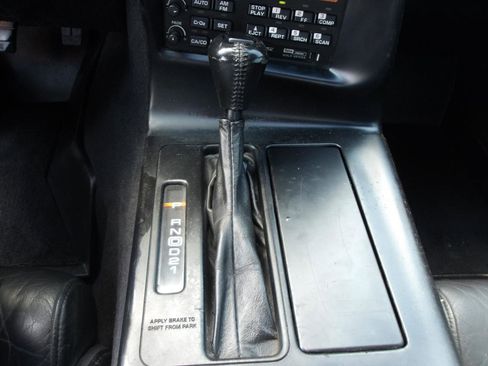 Used 1996 Chevrolet Corvette Coupe RWD image 19