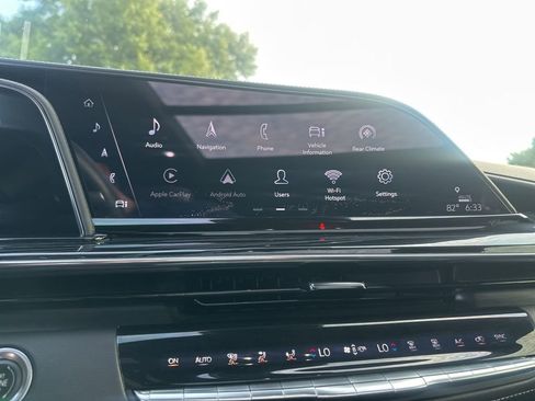 Used 2021 Cadillac Escalade Sport w/ Driver Assist Tech Package AWD/4WD image 23