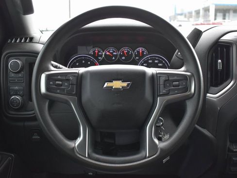 Used 2023 Chevrolet Silverado 2500 Custom w/ Custom Value Package image 19