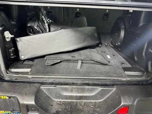 Used 2022 Jeep Wrangler Unlimited Sahara w/ Cold Weather Group image 26