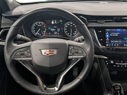 Used 2024 Cadillac XT6 Premium Luxury w/ LPO, Floor Liner Package AWD/4WD image 9