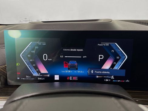 Used 2023 BMW X7 xDrive40i w/ Climate Comfort Package image 17