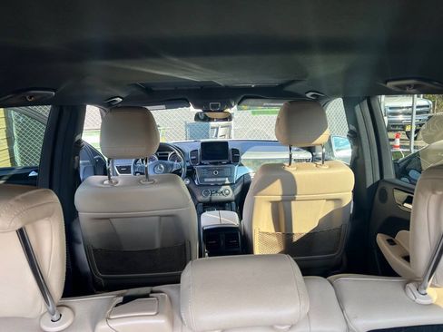 Used 2018 Mercedes-Benz GLS 450 4MATIC image 46
