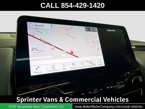 Used 2024 Nissan Armada Platinum w/ Captain's Chairs Package RWD image 14