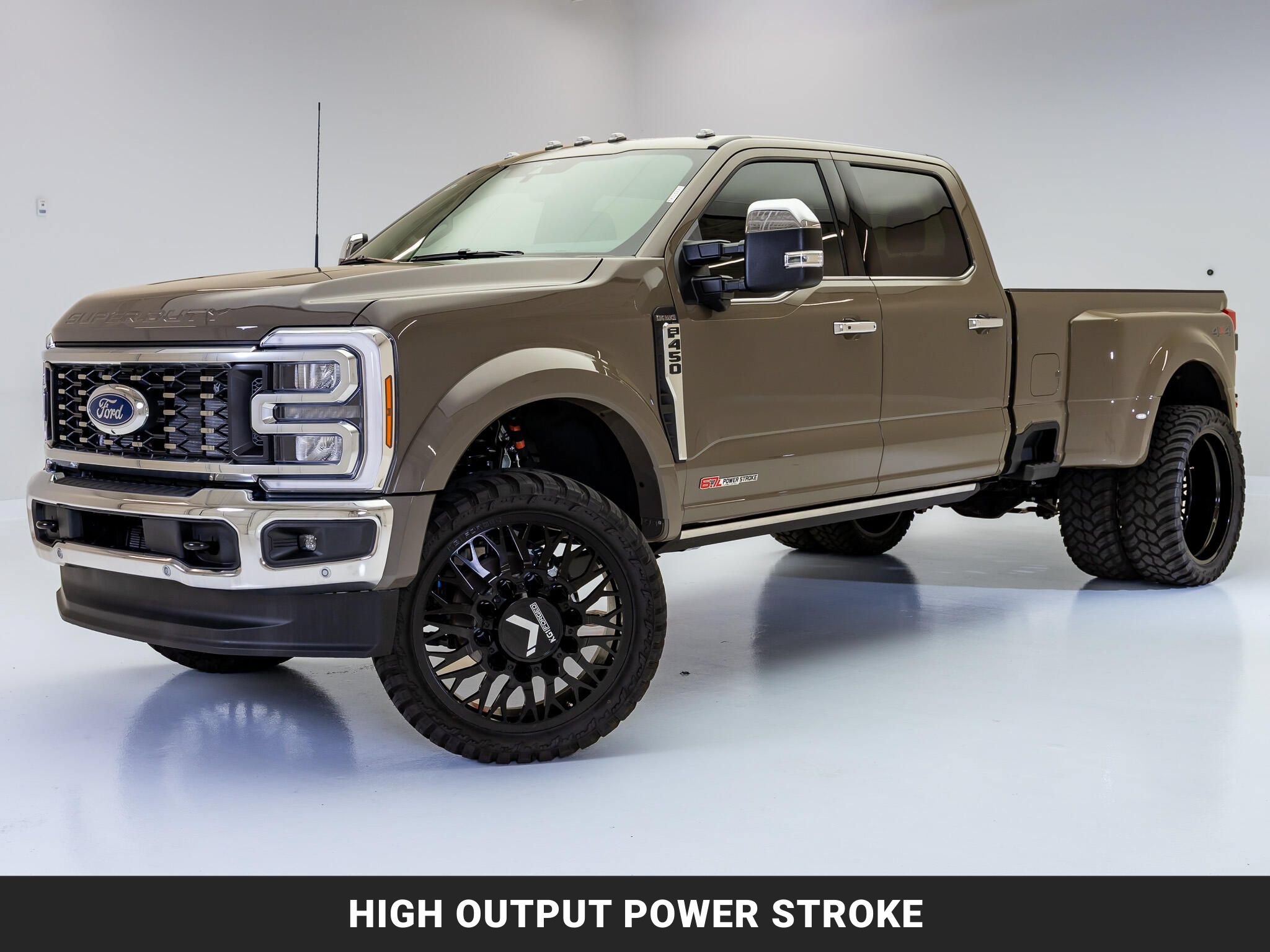 Used 2026 Ford F450 King Ranch w/ Chrome Package AWD/4WD image 4