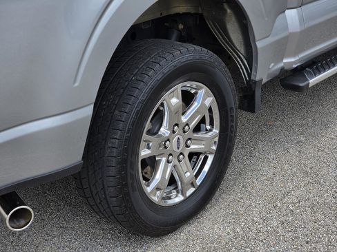 Used 2023 Ford F150 XLT w/ Equipment Group 302A High RWD image 9