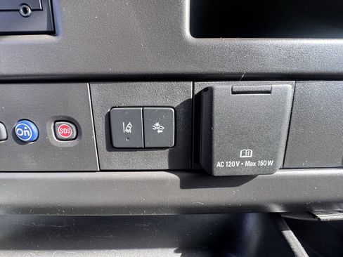 Used 2019 Chevrolet Express 3500 3500 3dr Cargo Van w/ Driver Convenience Package image 37