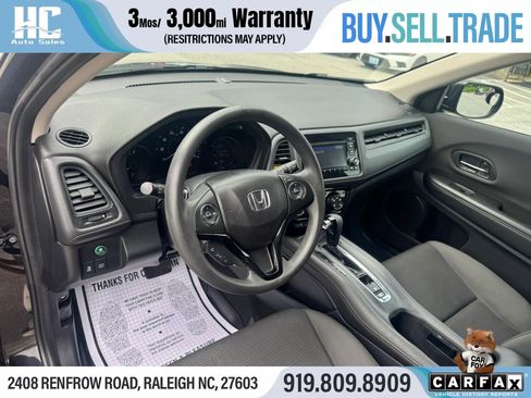 Used 2019 Honda HR-V LX image 14