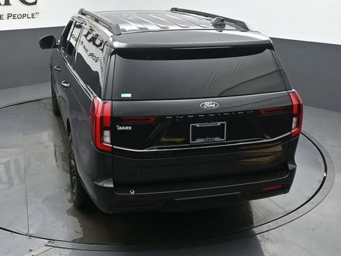 Used 2025 Ford Expedition Max Platinum w/ Stealth Appearance Package AWD/4WD image 61