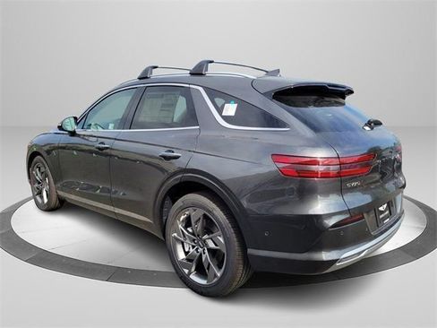 Used 2025 Genesis Electrified GV70 Advanced w/ Prestige Package image 5