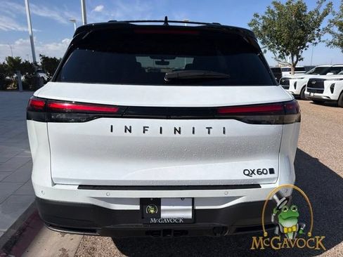 Used 2026 INFINITI QX60 Autograph w/ Dark Cargo Package AWD/4WD image 6