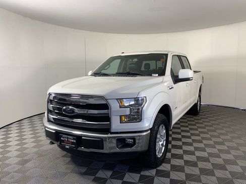 Used 2016 Ford F150 Lariat w/ Equipment Group 501A Mid image 5
