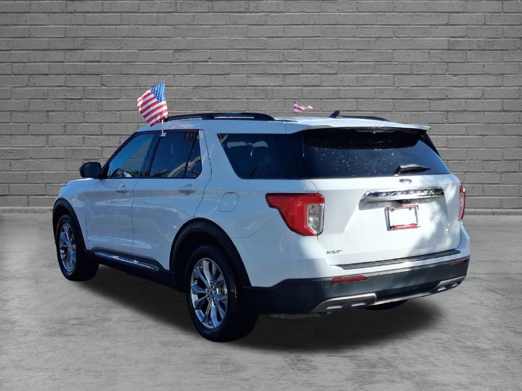 Used 2021 Ford Explorer XLT w/ Equipment Group 202A RWD image 7