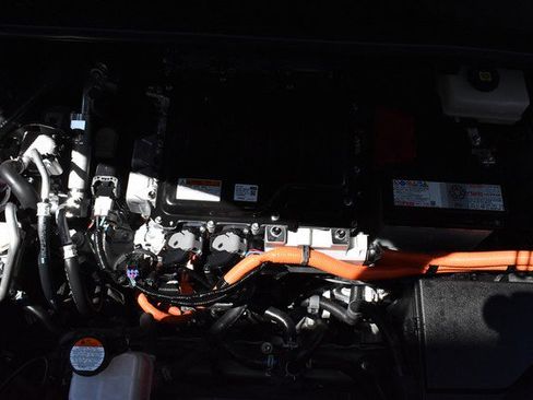 Used 2023 Toyota bZ4X XLE w/ Weather Package image 33