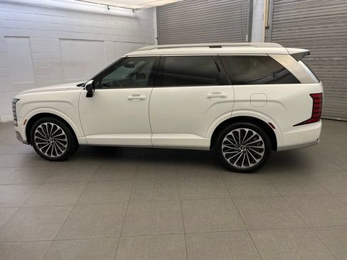 Used 2026 Hyundai Palisade Calligraphy FWD image 6