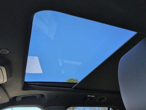 New 2026 Ford Explorer Platinum image 21