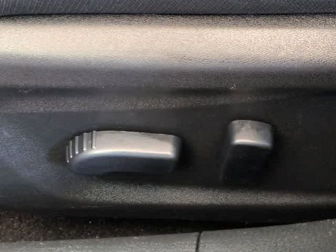 Used 2024 Nissan Altima 2.5 SV image 18