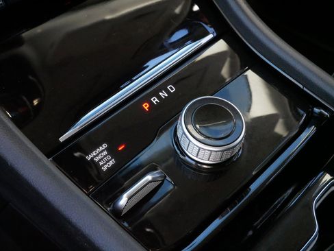 Used 2022 Jeep Grand Cherokee L Limited w/ MOPAR Finishing Package image 24