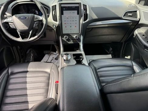 Used 2024 Ford Edge SEL AWD/4WD image 12