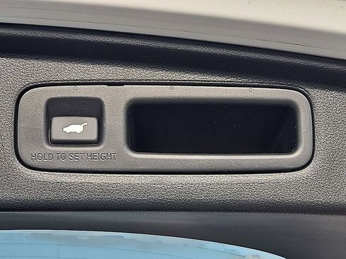 Used 2025 Honda CR-V Sport-L image 17
