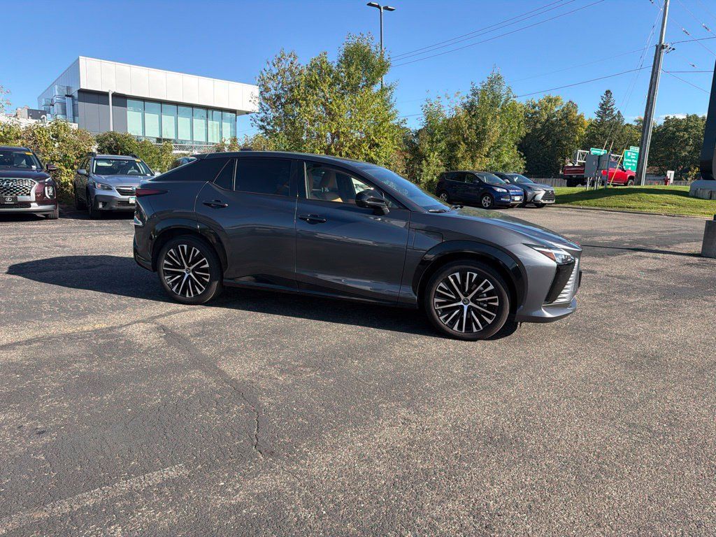 Used 2026 Lexus RZ 350e 2WD w/ Technology Package image 19