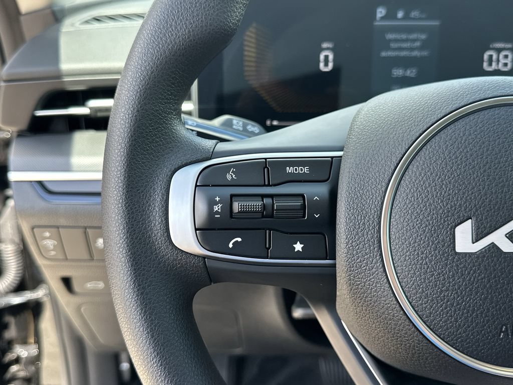 New 2026 Kia K5 LXS FWD image 29