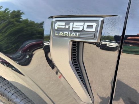 Used 2022 Ford F150 Lariat AWD/4WD image 9