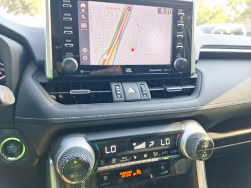 Used 2020 Toyota RAV4 Limited w/ Limited Grade Weather Package FWD image 28
