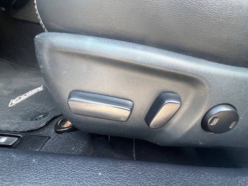 Used 2012 Toyota Camry SE FWD image 15