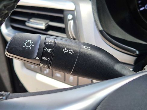 Used 2022 Kia Telluride S FWD image 25