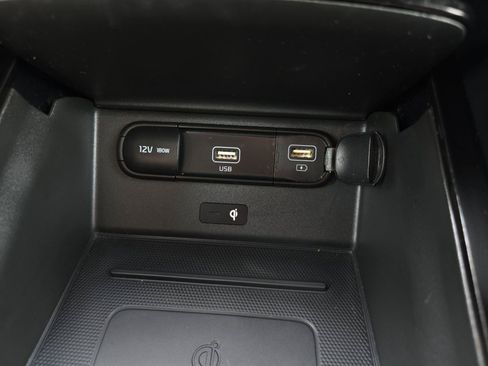 Used 2022 Kia Telluride SX w/ SX Prestige Package AWD/4WD image 24