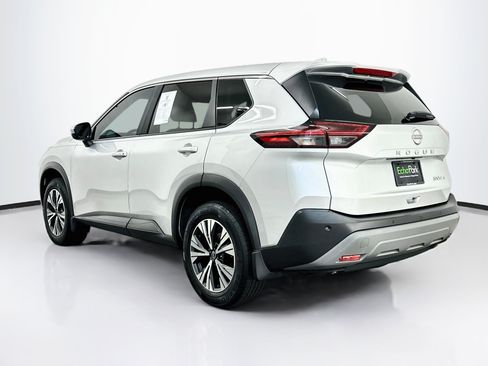 Used 2023 Nissan Rogue SV AWD/4WD image 5