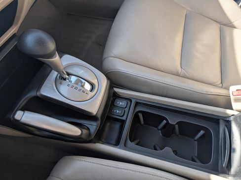 Used 2010 Honda Civic EX-L image 32