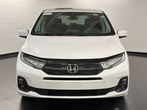 New 2026 Honda Odyssey EX-L image 6
