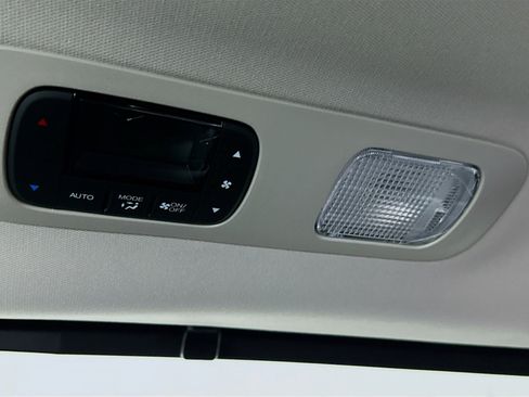 New 2026 Honda Odyssey Touring image 27