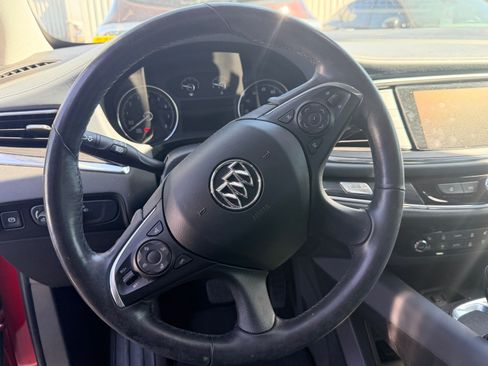 Used 2019 Buick Enclave Premium AWD/4WD image 12