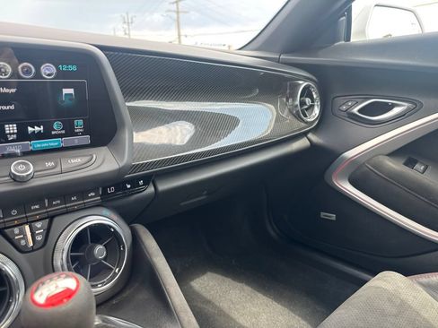 Used 2018 Chevrolet Camaro ZL1 RWD image 55