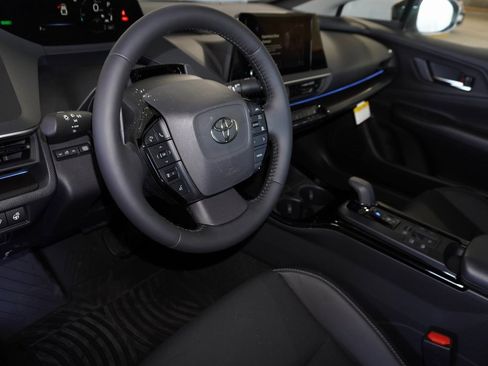 New 2026 Toyota Prius Plug-In Hybrid image 10