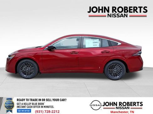 Used 2026 Nissan Sentra SV w/ Floor Mat Package FWD image 2