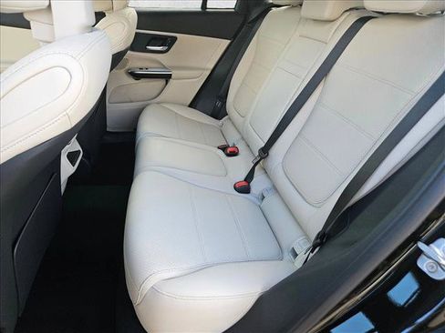 New 2026 Mercedes-Benz GLC 300 image 15