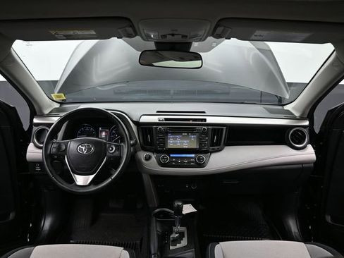 Used 2017 Toyota RAV4 XLE image 25