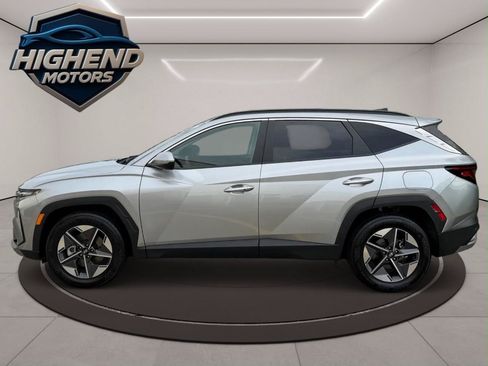 Used 2026 Hyundai Tucson SEL Plus FWD image 3