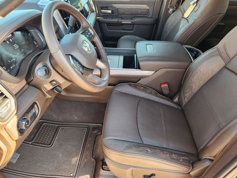 New 2026 RAM 2500 Limited image 12