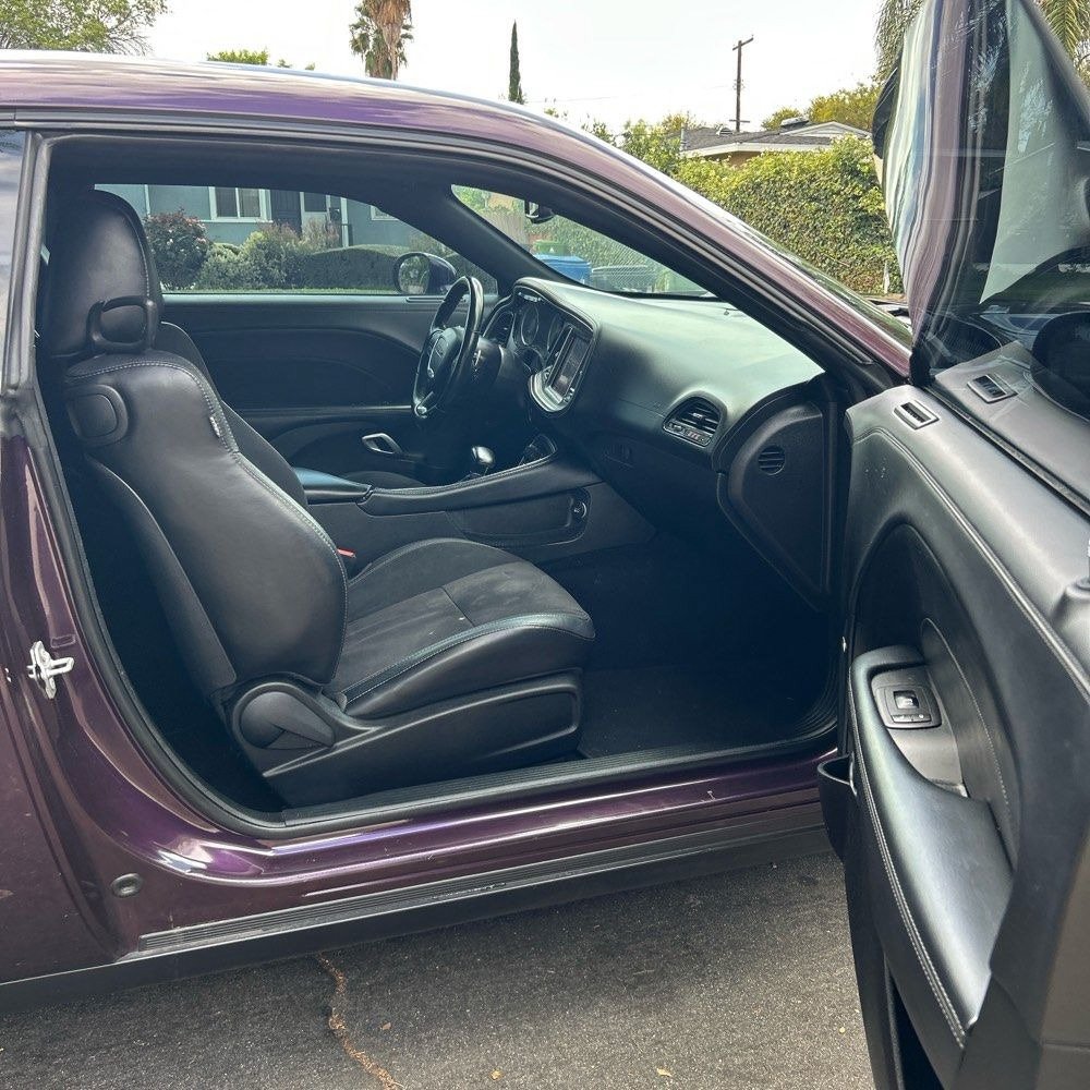 Used 2022 Dodge Challenger R/T Scat Pack RWD image 6
